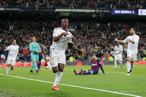 El Clásico: Real Madrid beats Barcelona on Vinícius Jr goal