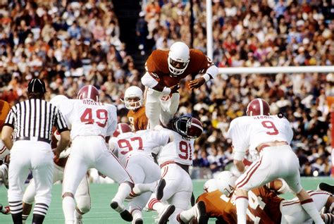 Texas football history: Longhorns legends (PHOTOS) - Sports Illustrated