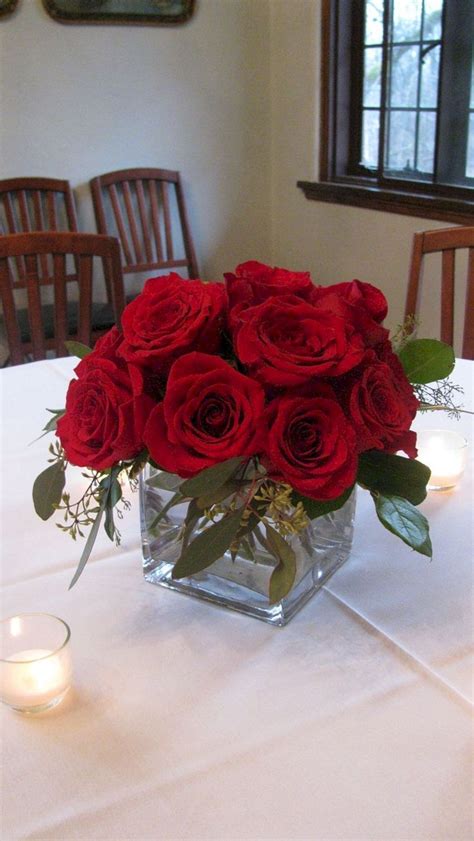 20+ Beautiful Rose Arrangement Ideas For Valentines Day | Red centerpieces, Red roses ...