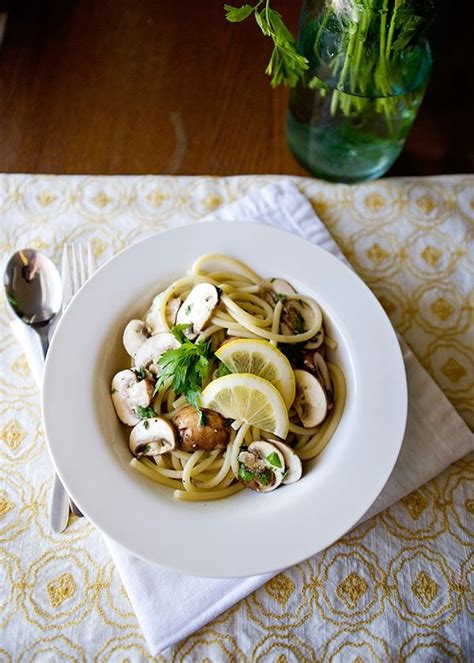 Mushroom Linguine - Baked BreeBaked Bree