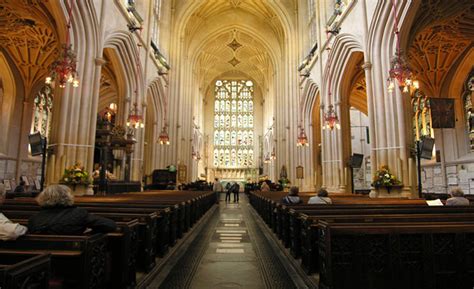 Disappointment following decision to remove historic pews at Bath Abbey | Bath Echo