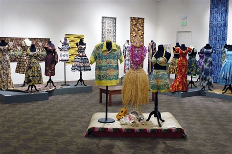 Get your Aloha on! Beautiful collection of vintage Alfred Shaheen ...