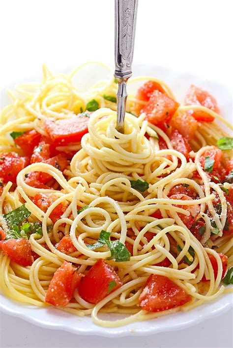 Pasta with Fresh Tomato Sauce - Sugar Apron