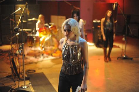 runaways - The Runaways Movie Photo (11192885) - Fanpop