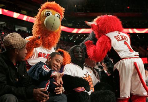 A study of NBA mascots and their idiosyncratic relationships to the ...