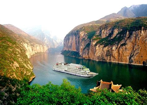 Yangtze 1 Cruise Ship, Yangtze River Cruises, Three Gorges, Yangtze River Cruise Ships, China tours