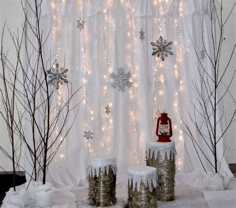 20+ Diy Christmas Backdrop Ideas in 2022 | Diy christmas backdrop, Christmas party backdrop ...