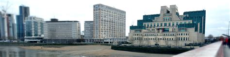 Vauxhall MI6 Building – the real headquarter of James Bond