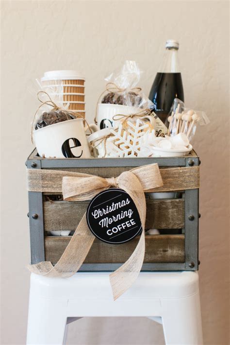 60 DIY Gift Baskets To Bring Happiness to Loved Ones