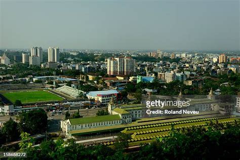 Bagnan Railway Station Photos et images de collection - Getty Images