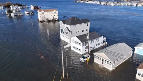 Police declare emergency after extreme flooding swamps popular beach town