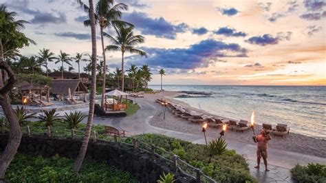 14 of the Best Family Resorts in Hawaii - The Family Vacation Guide