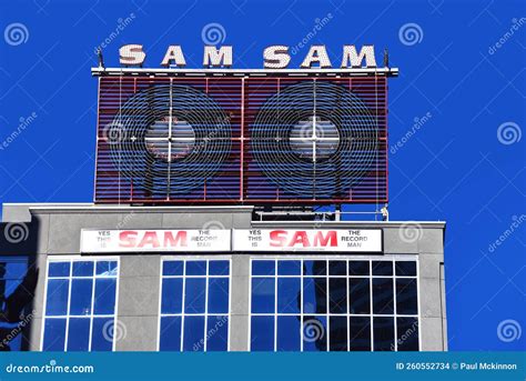 The Iconic Sam the Record Man Sign in Toronto, Canada Editorial Stock ...