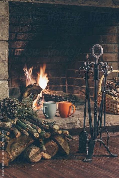 Adorable 60 Rustic Fireplace Makeover Ideas https://livingmarch.com/60-ideas-rustic-fireplace ...