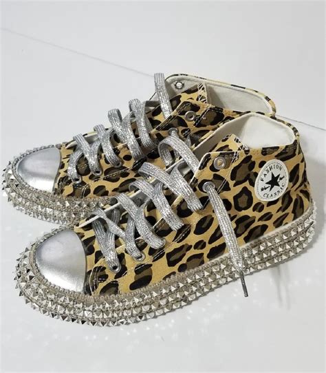 WOMEN'S LEOPARD PRINT STUDDED HI TOP CANVAS SNEAKER-SIZE 7 | Property Room