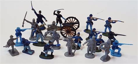 Vintage Civil War Miniature Plastic Soldiers Toy Confederate Union ...