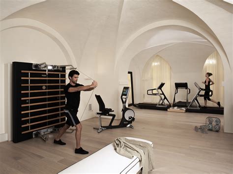 Training Equipment and Solutions for Hotel Gyms | Technogym United States