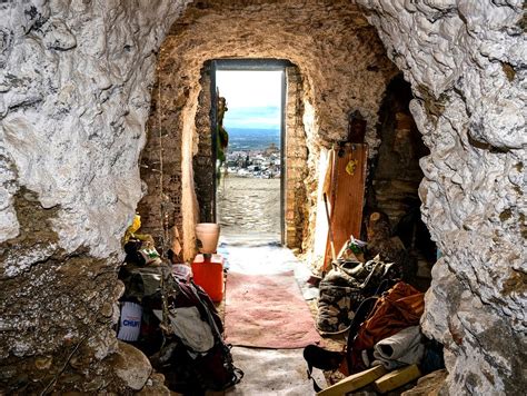 The Flying Tortoise: The Caves Of Sacromonte. One Of Spain's Historic ...