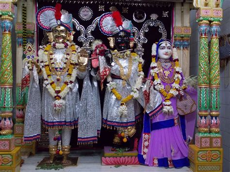 Welcome to Shree Swaminarayan Temple, Dhoraji.