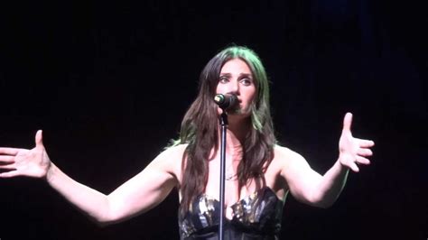 Idina Menzel, Defying Gravity, London 8 Oct 12 - YouTube