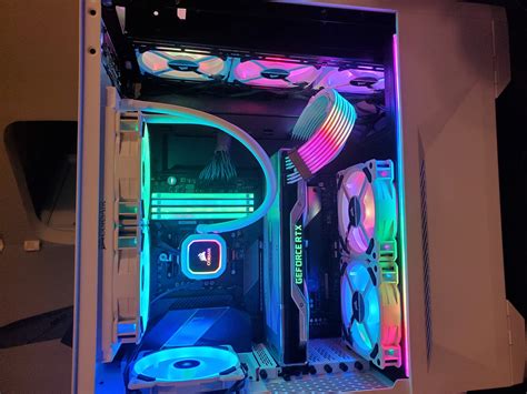 Lian Li Strimer Plus RGB 8-pin Extention Issue : r/buildapc