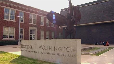 Dallas' Booker T. Washington High School prepares for centennial | wfaa.com