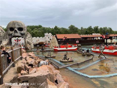 Kapt'n Nicks Piratenschlacht at LEGOLAND Deutschland | Theme Park Archive