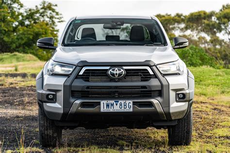 2023 Toyota HiLux Rogue review - driving-dynamics