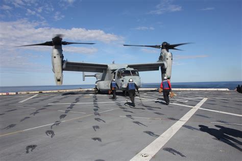 DVIDS - Images - USS Mesa Verde Conducts Flight Operations [Image 3 of 3]