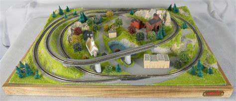 MARKLIN Z GAUGE TRAIN LAYOUT - Feb 16, 2013 | Lloyd Ralston Gallery in CT