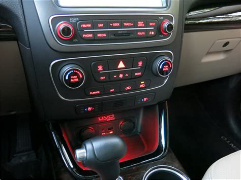 2014 Kia Sorento: 48 Interior Photos | U.S. News