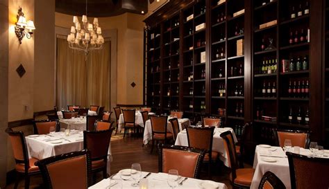 The Five Best Ways to Enjoy Fine Dining in Las Vegas