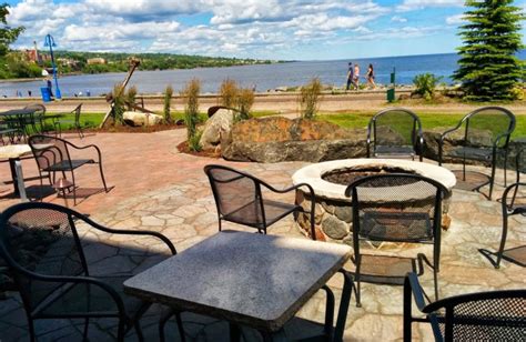 Canal Park Lodge (Duluth, MN) - Resort Reviews - ResortsandLodges.com