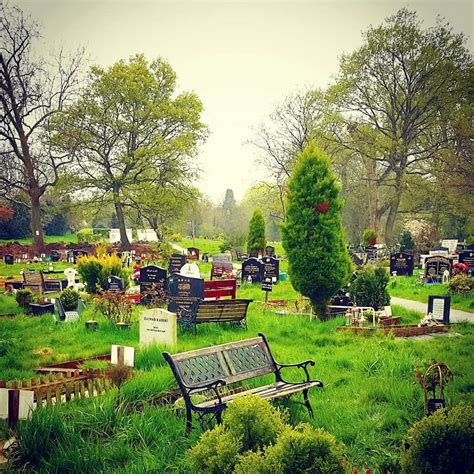 Hendon Cemetery & Crematorium - Holders Hill Rd, London NW7 1NB, UK - BusinessYab