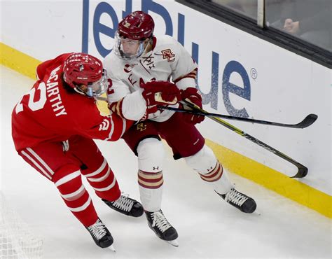 Boston University stuns Boston College in Beanpot semifinal