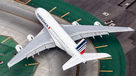 Air France bids farewell to Airbus A380 fleet | International Flight ...