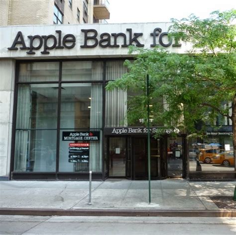 Upper East Side Bank NYC | Bank 81st St & First Ave | Apple Bank