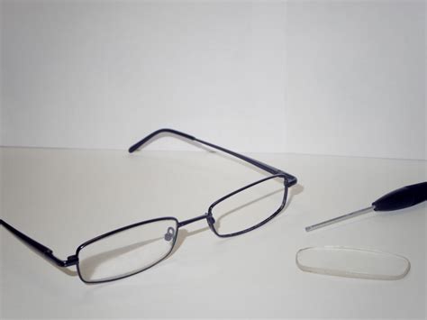 How to Replace Lens in Eyeglasses with Thin Metal Frames - iFixit ...