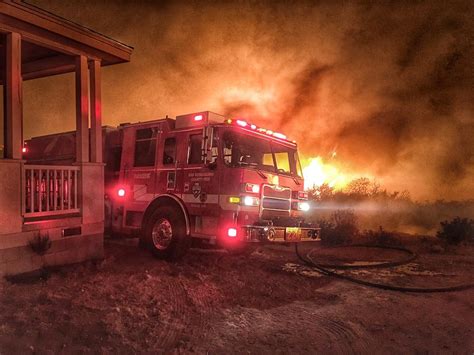 TBW: 5,300 homes under evacuation orders as San Bernardino fire rages