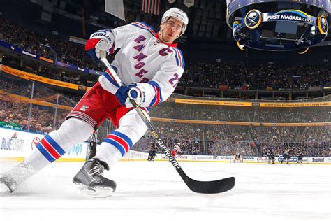 Ryan McDonagh avoids surgery, but Stanley Cup agony lingers