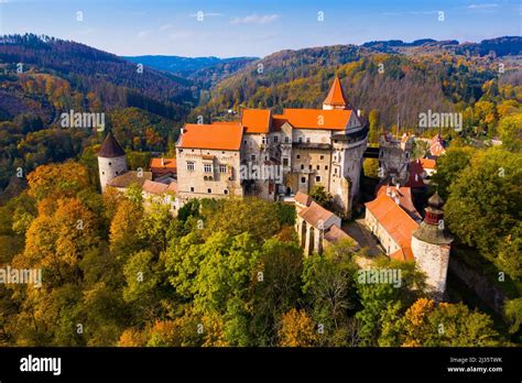 Above view of medieval castle Pernstein. South Moravian region Stock Photo - Alamy