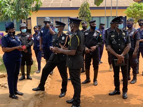 Photos: Ag IGP Dampare visits Mounted Squadron Unit; promises to ...