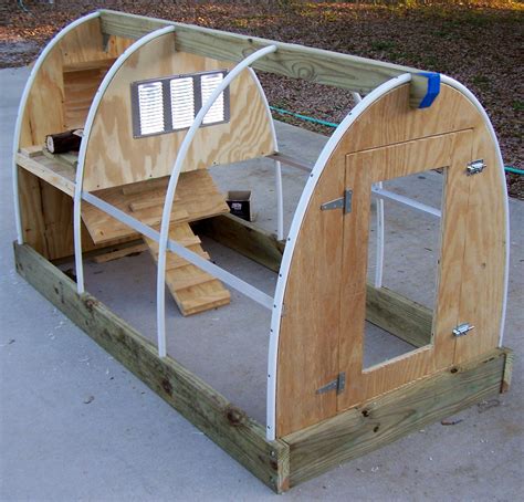 DIY Chicken Coops Plans That Are Easy To Build | Diy chicken coop, Coops and Diy chicken coop plans