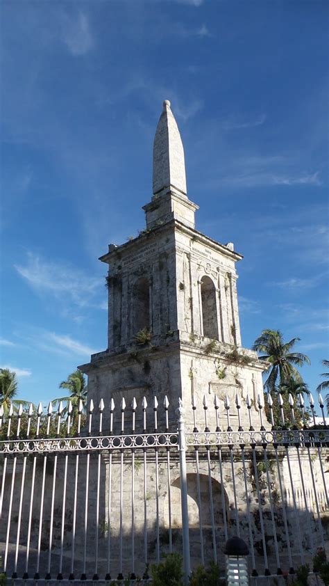 Trails and Travelogues: The Story of Mactan Shrine (Cebu, Philippines)