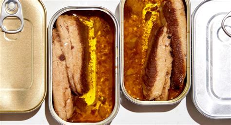 Anchovies vs. Sardines - What's the Difference? | Thrive Market