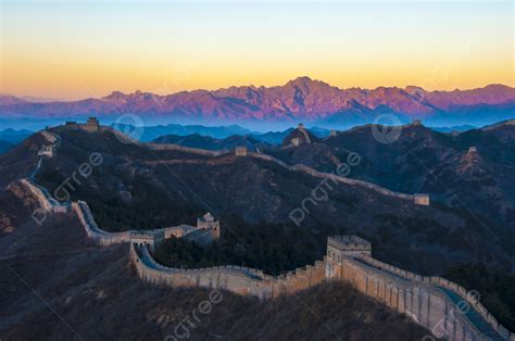 Outdoor Landscape Jinshanling Dawn Background, Morning Light ...