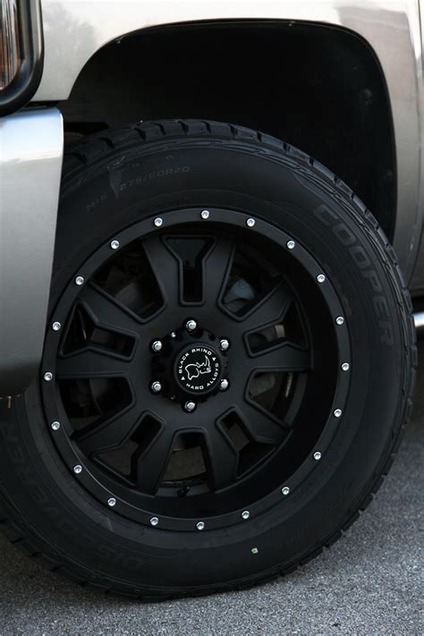 2009 Chevy Silverado leveling kit wheels_tires - Trinity Motorsports