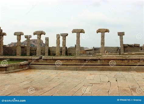 Hampi vittala temple stock image. Image of auditorium - 99668745