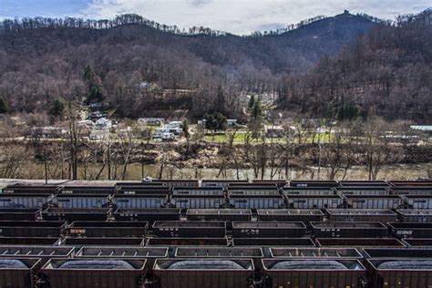 Williamson, WV | Empty coal buckets populate the yard in Wil… | Flickr