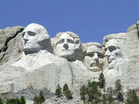 Must See Famous Landmarks in the United States - International AutoSource